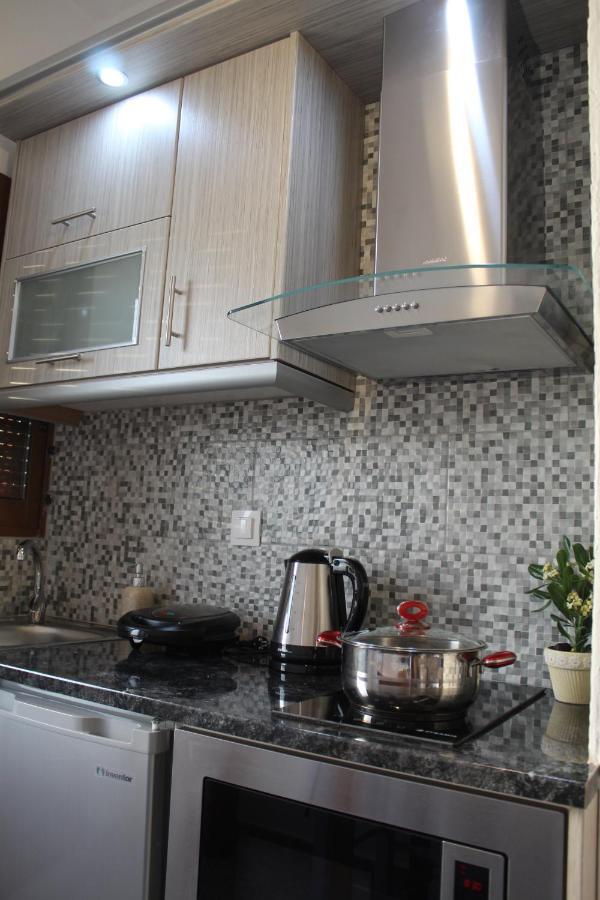 Vakis Apartments Romanon Экстерьер фото